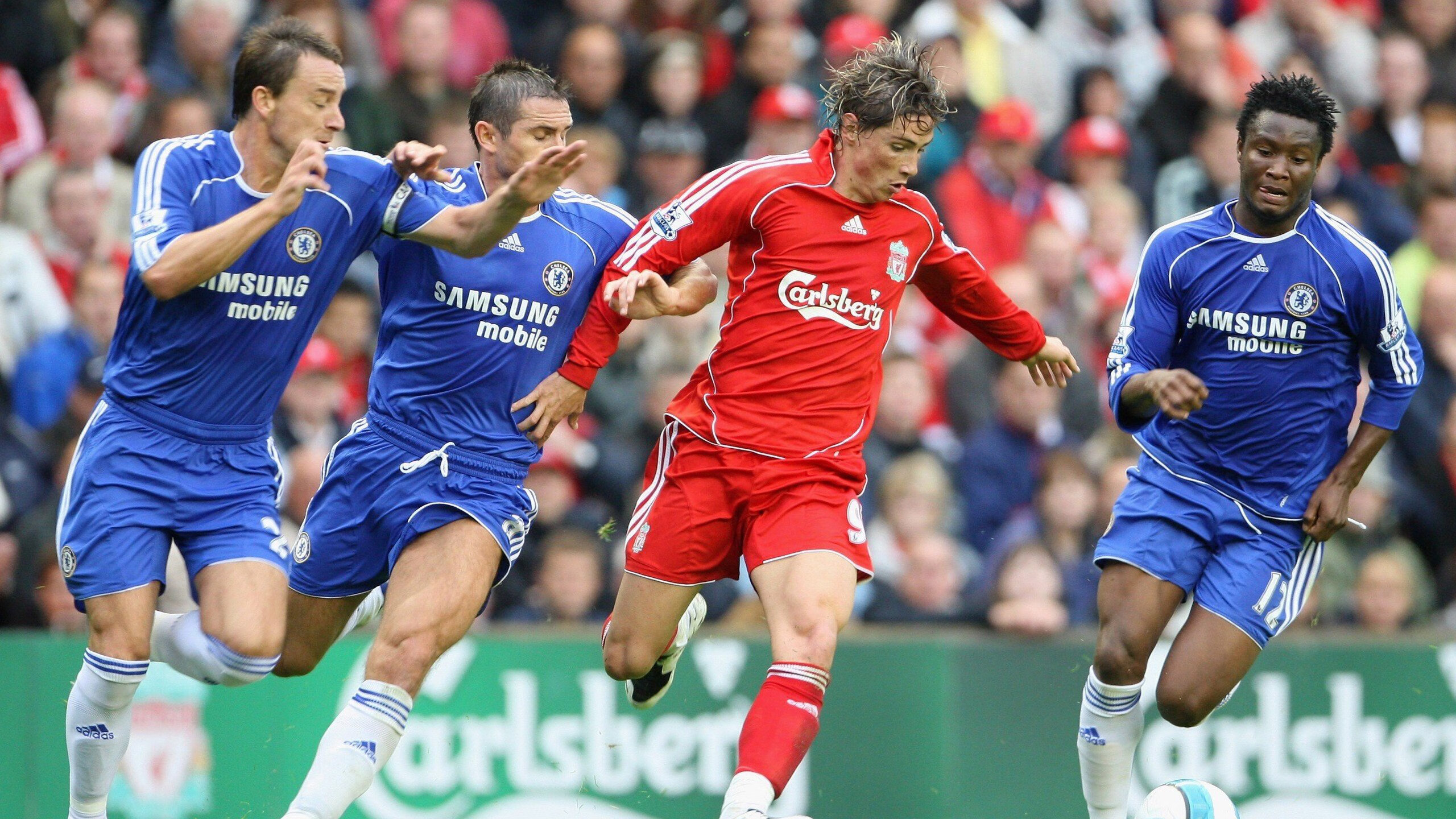 25.5亿欧元对决！低迷利物浦再遇克星皇马，利物浦与皇马对决过几次